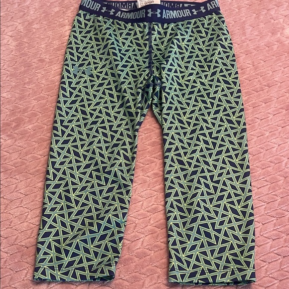 Under Armour Other - Under Armour kids capris - YSM